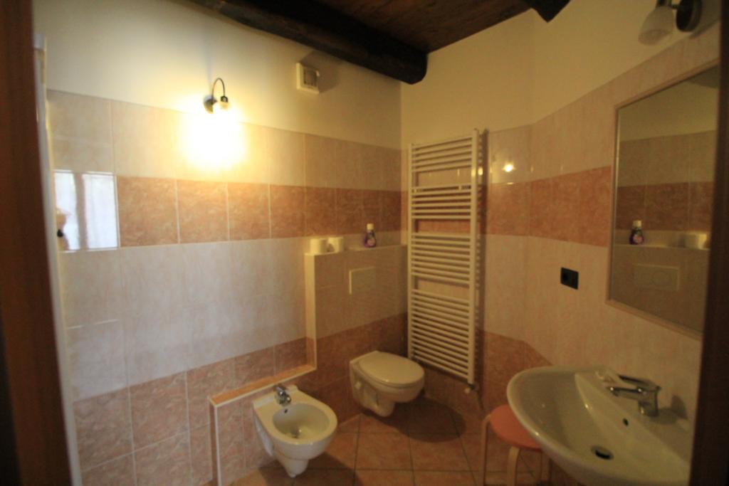 Agriturismo Davide Bossolasco ภายนอก รูปภาพ